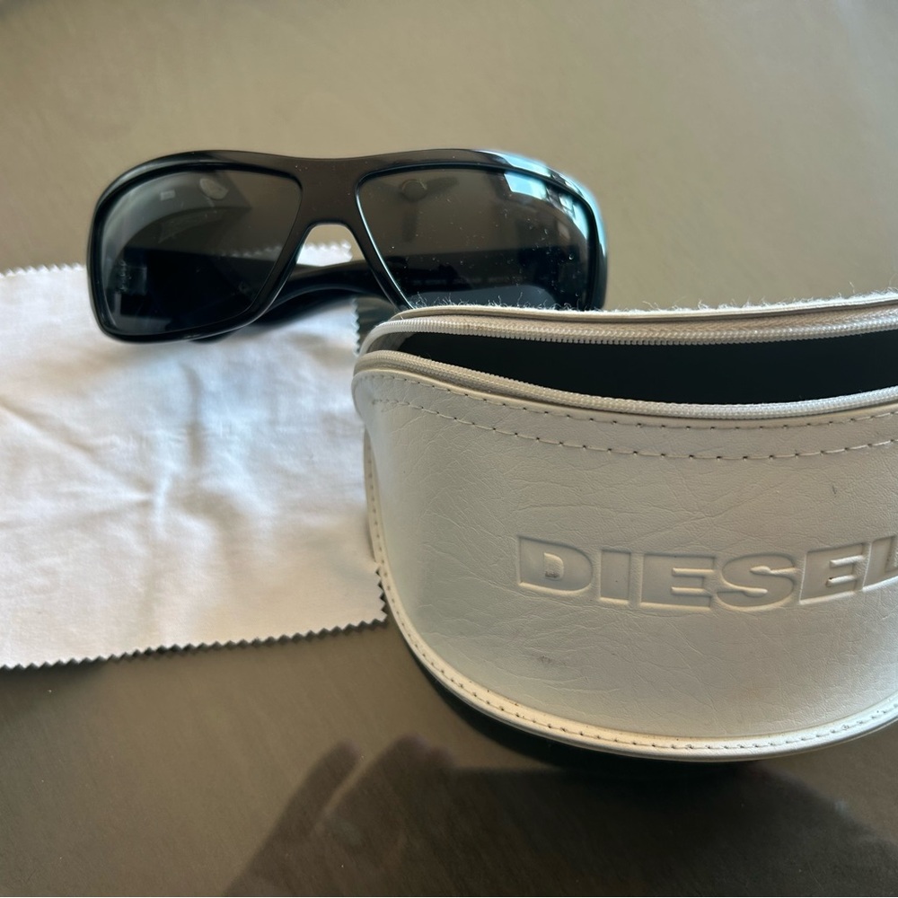 Diesel Glossy Black Sunglasses